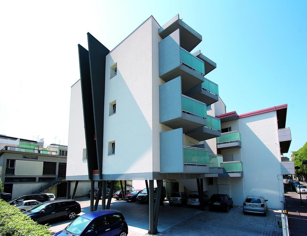 Hotel Simi Lan Lignano Sabbiadoro Luaran gambar