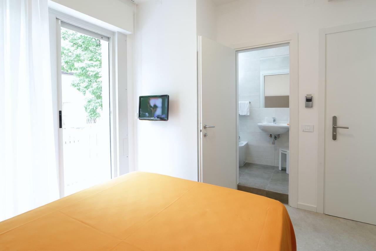 Hotel Simi Lan Lignano Sabbiadoro Luaran gambar