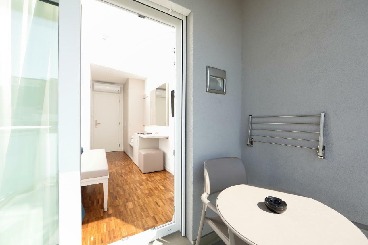 Hotel Simi Lan Lignano Sabbiadoro Luaran gambar